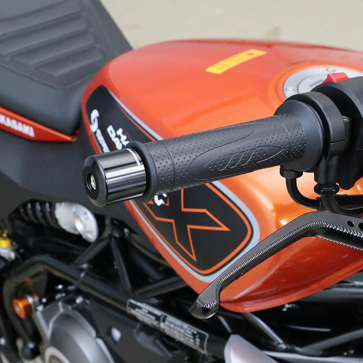 ハーレー X350、X500 ハンドルバーエンド・タイプ2 (ブラック) SPEEDRA