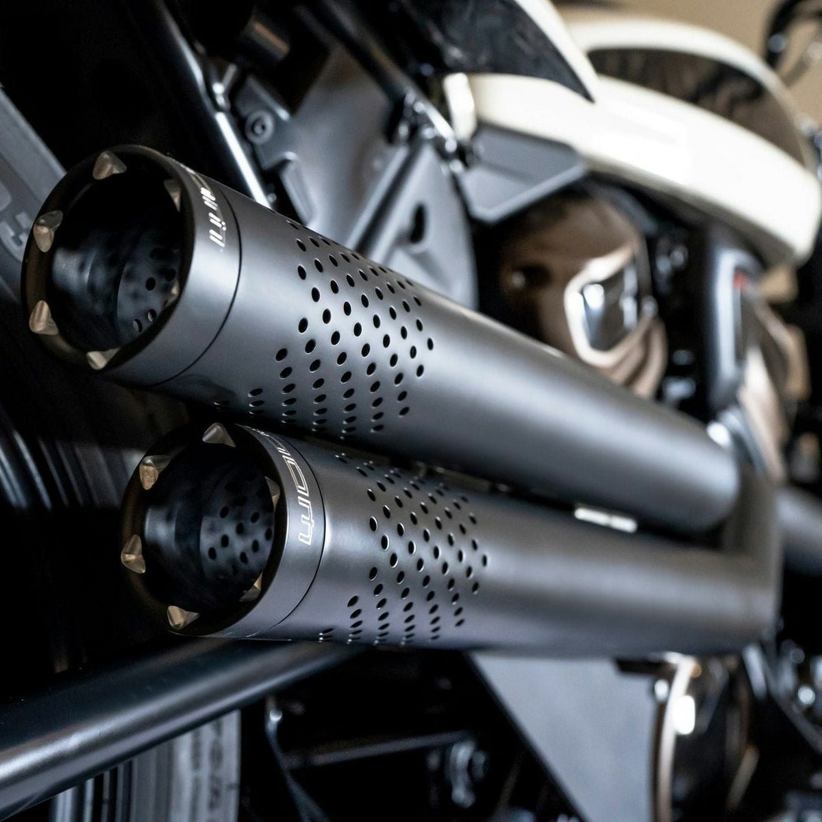 Cobra Sport スポーツスターS ハーフフルエキゾーストマフラー