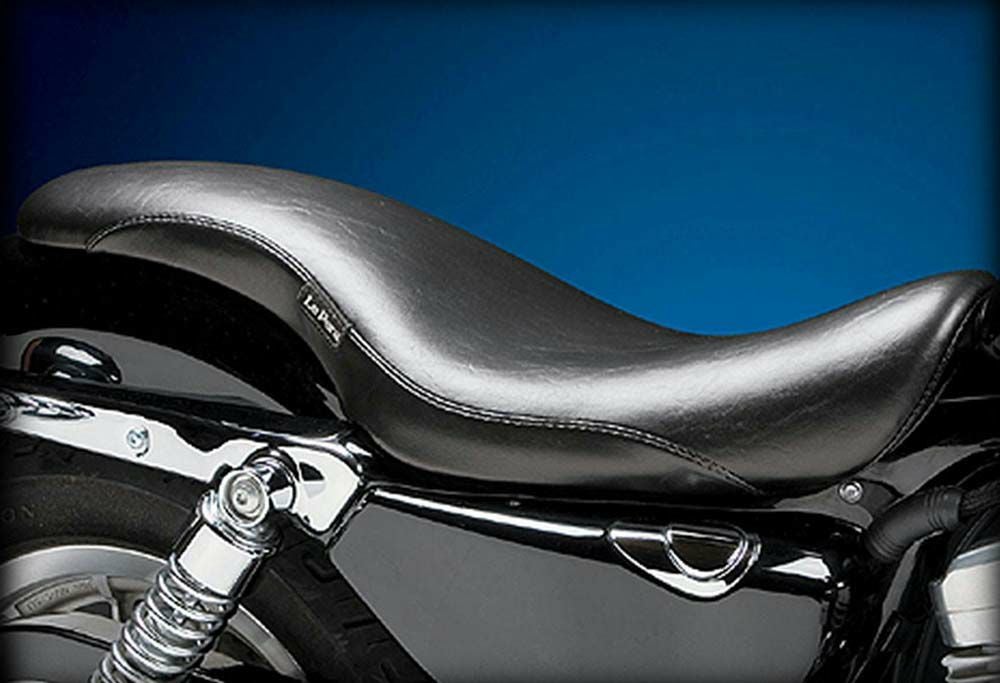 GLEAMING WORKS スポーツスター、コブラ シート ブラック |ハーレー