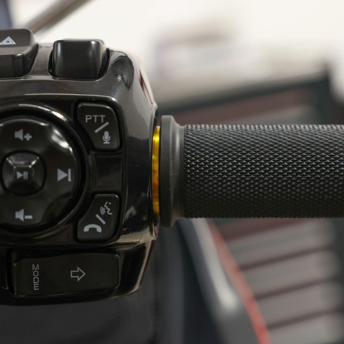 2024以降 ロードグライド、ストリートグライド アルミビレットスロットルチューブ (ゴールド) スラッシンサプライ4