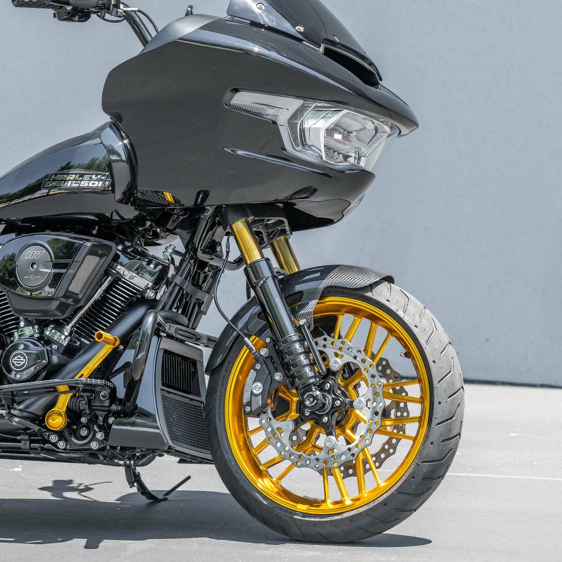 2024以降 ロードグライド、ストリートグライド 19インチ カフェ