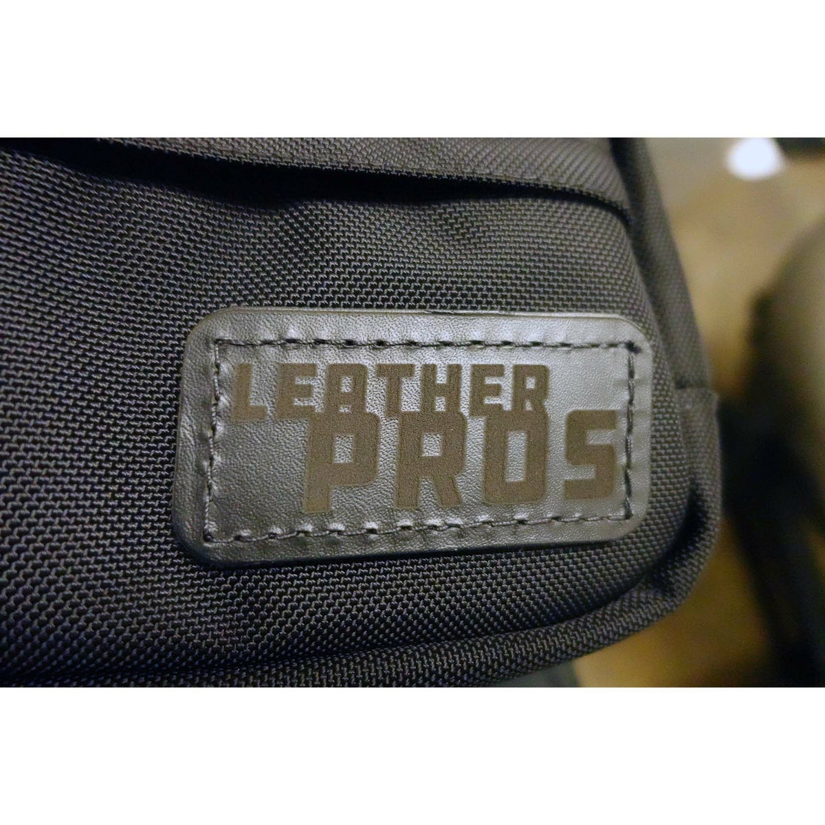 レザープロス ユーティリティーバッグ8