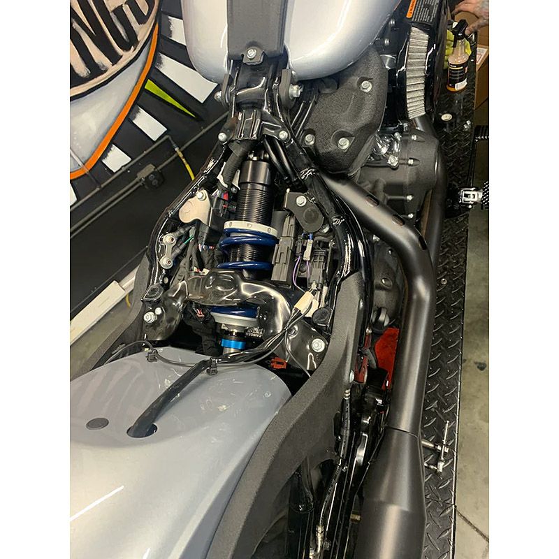 M8ソフテイル デュアルアジャスタブル リアサスペンション 13.5インチ JRI4