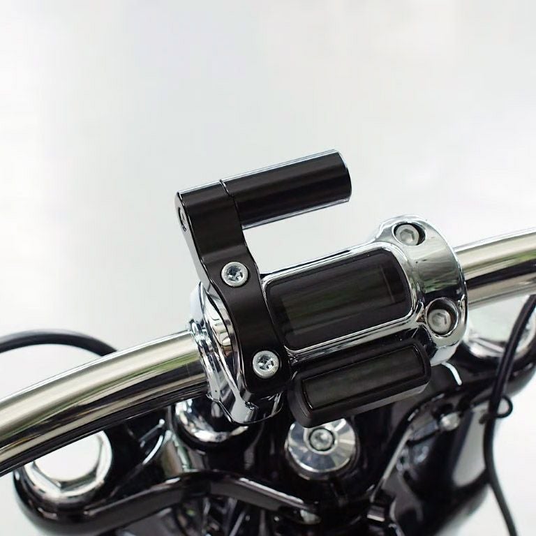 FXBRブレイクアウト ライザークランプメーターマウント2018 ハーレー 2013～2017 ブレイクアウト ライザークランプ用 デバイスマウントバー