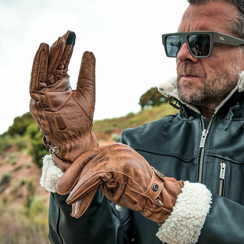 ELEGANT MAN ウインター レザーグローブ マスタード By City 3