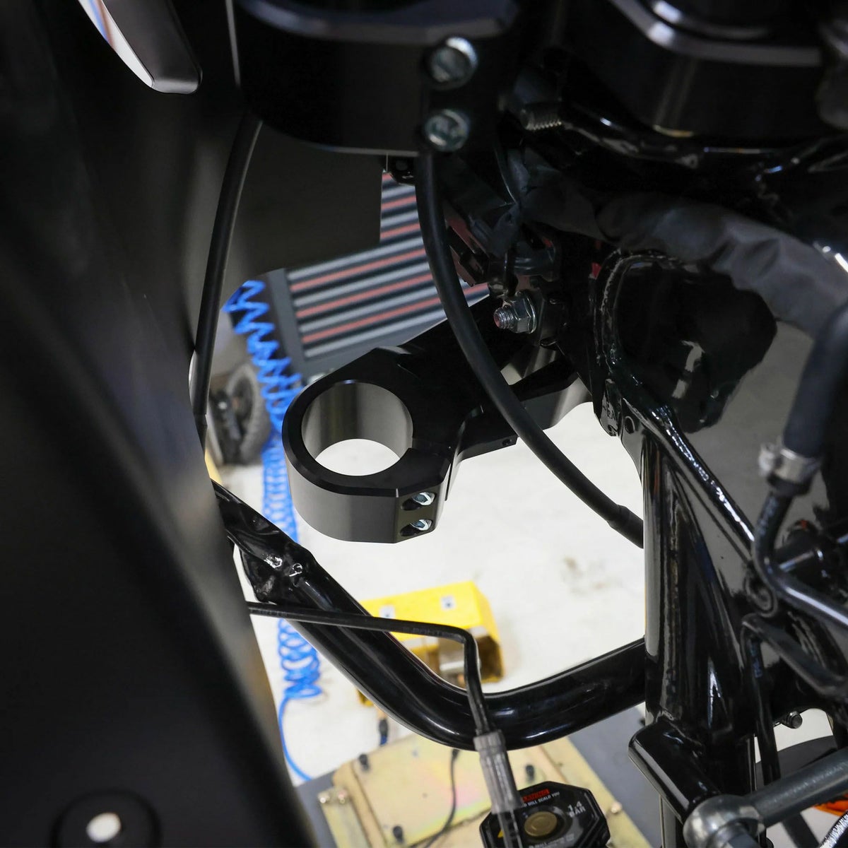 2024以降 ロードグライド ボトムトリプルツリー (ブラック) スラッシンサプライ4