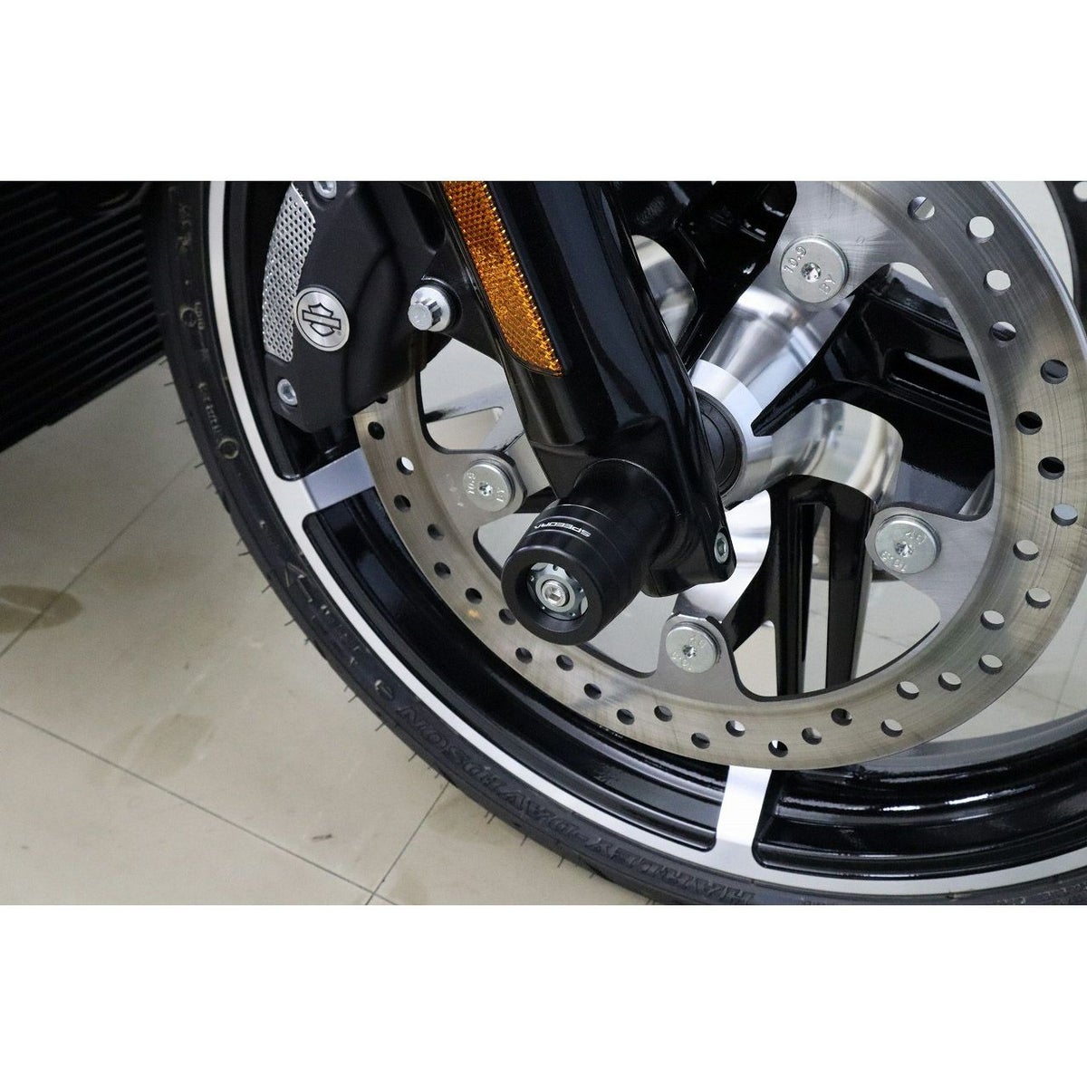 2024以降 ロードグライド、ストリートグライド フロントアクスルスライダー (チタンカラー) スピードラ2