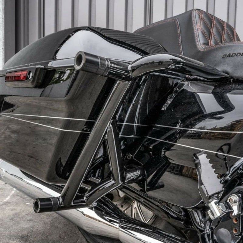 Burly Brand ツーリングモデル用 Brawler リアクラッシュバー ブラック