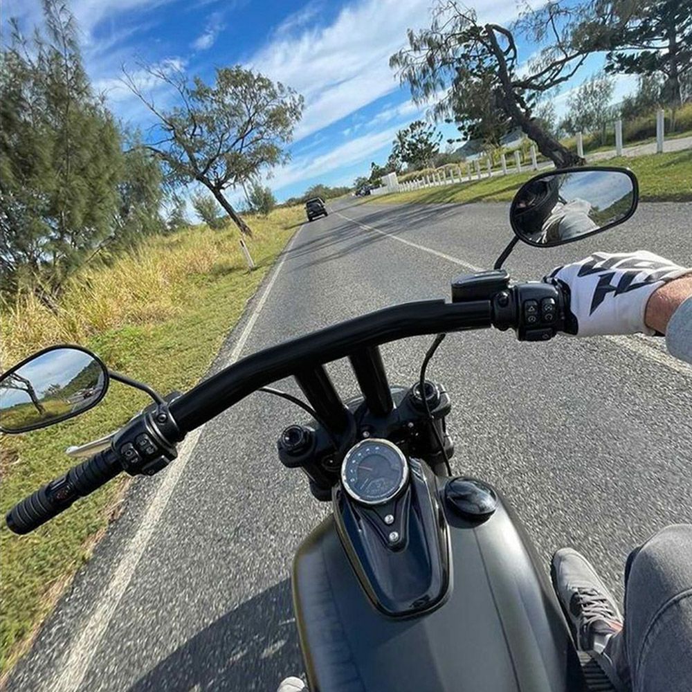 ストレートライズ 2インチ径 ハーレー Tバー 6インチ (サテンブラック)