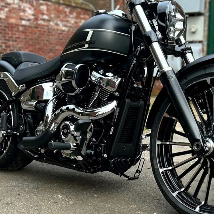M8 ツーリング、ソフテイル、トライク カットバック フルエキゾーストマフラー (ブラック/クローム)2