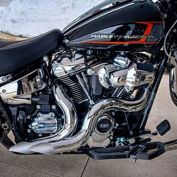 ハーレー ローライダーS、ストリートボブ2025以降用マフラー