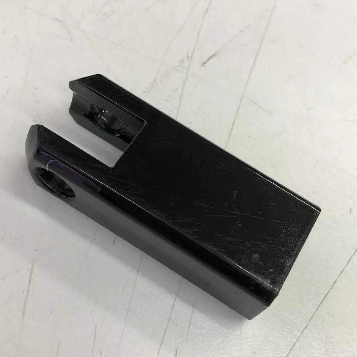 1983～2003 スポーツスター パッセンジャーフットペグサポート