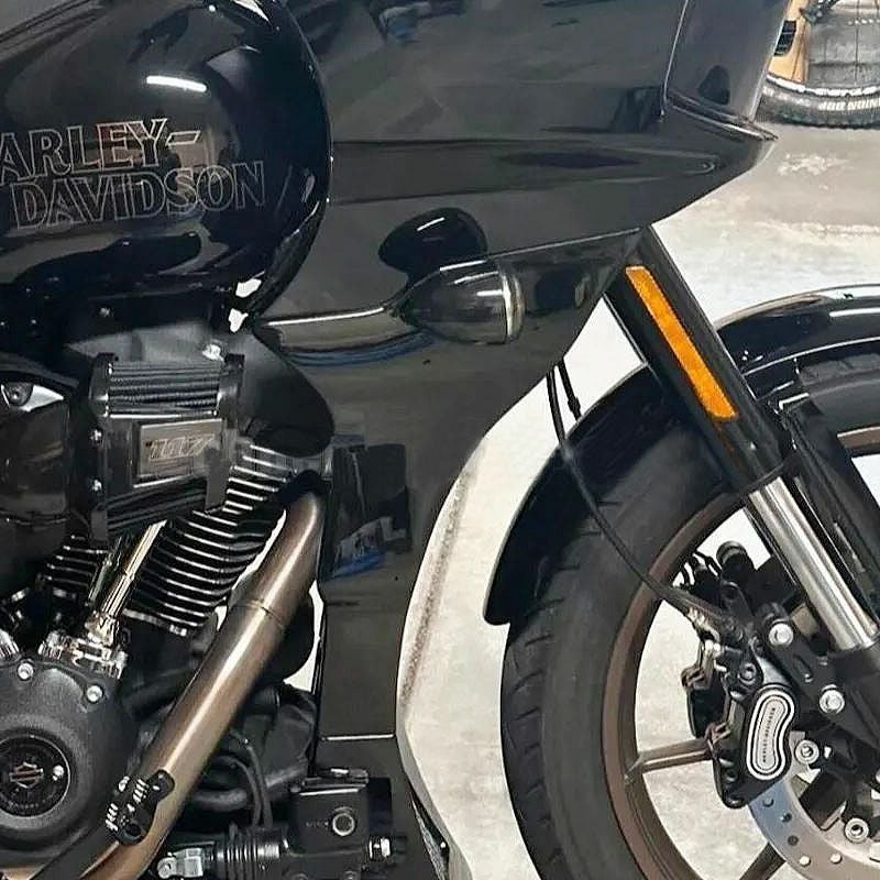 ローライダーST ロワーフェアリング スポイラー 未塗装 2