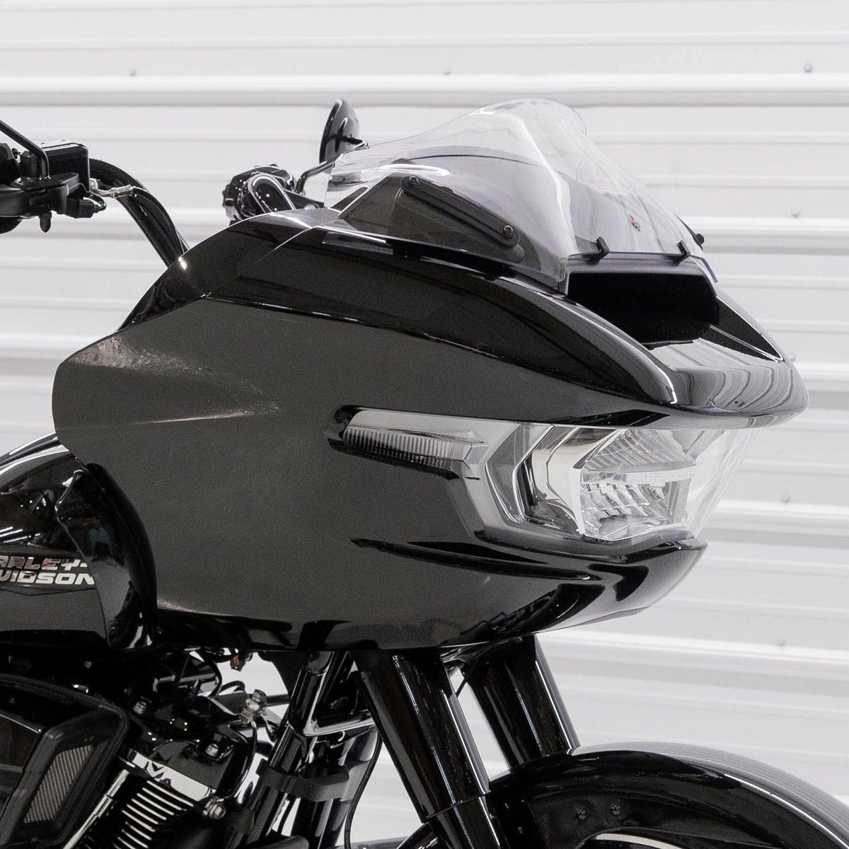 2024以降 ロードグライド 8インチ スポーツウィンドシールド (クリア)