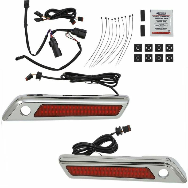 2014以降ツーリング LED サドルバッグヒンジ クローム/レッドレンズ Custom Dynamics（カスタムダイナミクス）