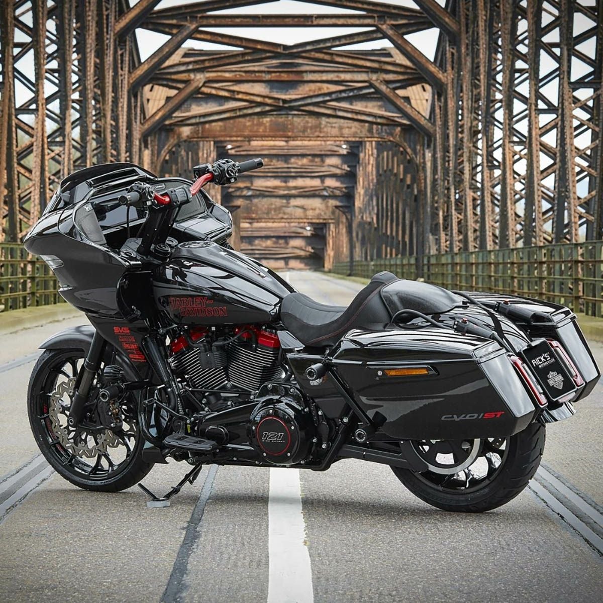 2024以降 ロードグライド クラブスタイル 11.5インチライザー/トリプルツリーカバーキット9