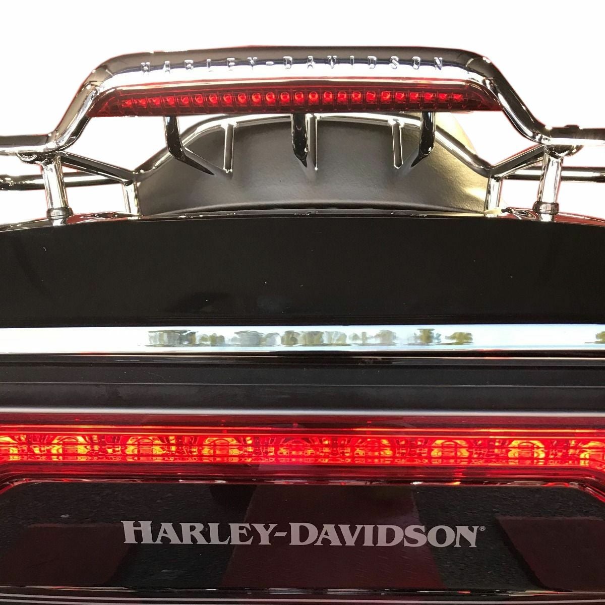 2014以降ツーリング エアウィング ツアーパックラック用 LEDテールライト レッド Custom Dynamics（カスタムダイナミクス） 2