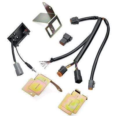 Road Tech ナビ・インターフェイス Kit |ハーレーパーツ専門店 HDパーツ