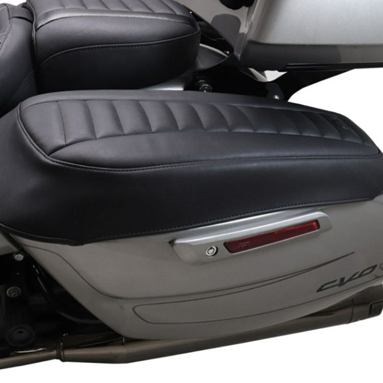 2024以降 ツーリング デラックス・サドルバッグリッドカバー (ブラック)