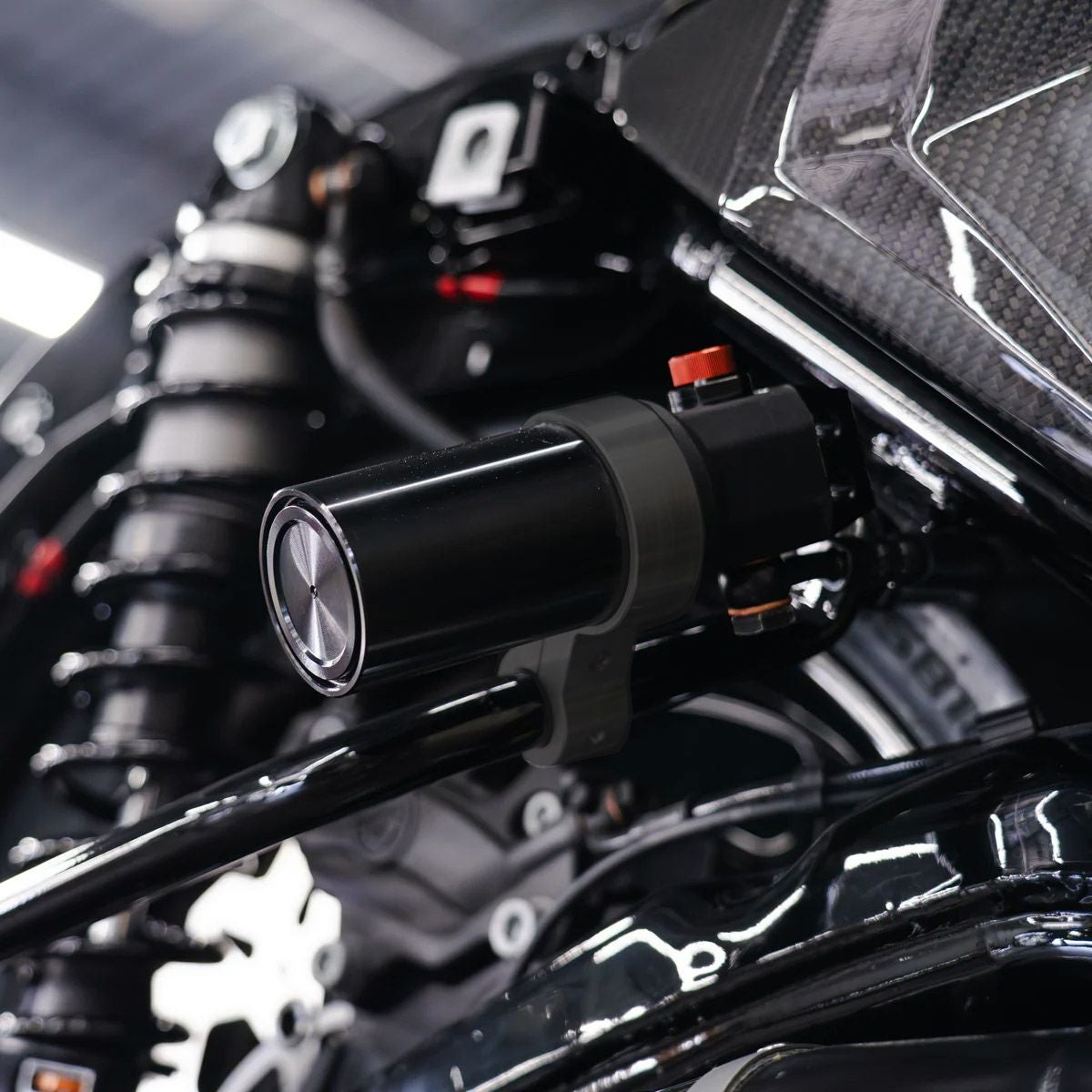 ハーレー ツーリング用 リモートリザーバーリアショック Screamin