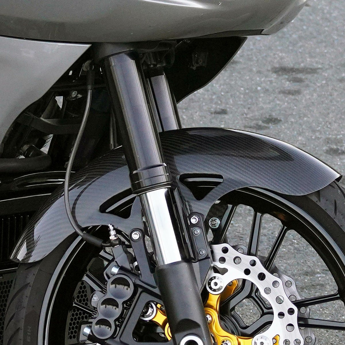 2024以降 ツーリング プロスポーツ 21インチ用 カーボンフロントフェンダー2