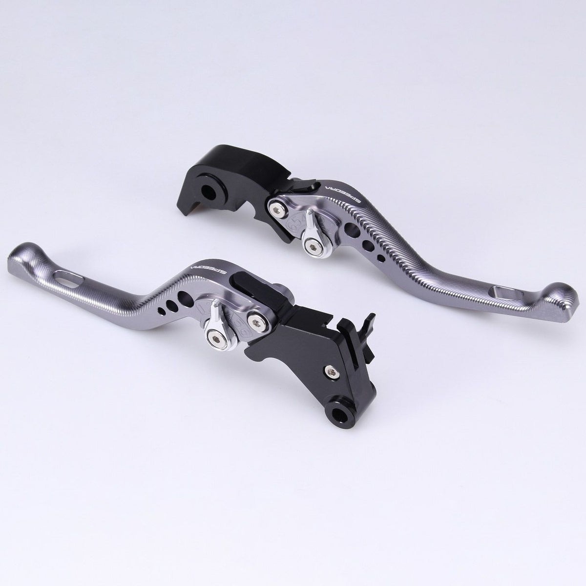 スポーツスターS、ナイトスター、パンアメリカ ショート・アジャスタブルレバーセット (チタン/シルバー)