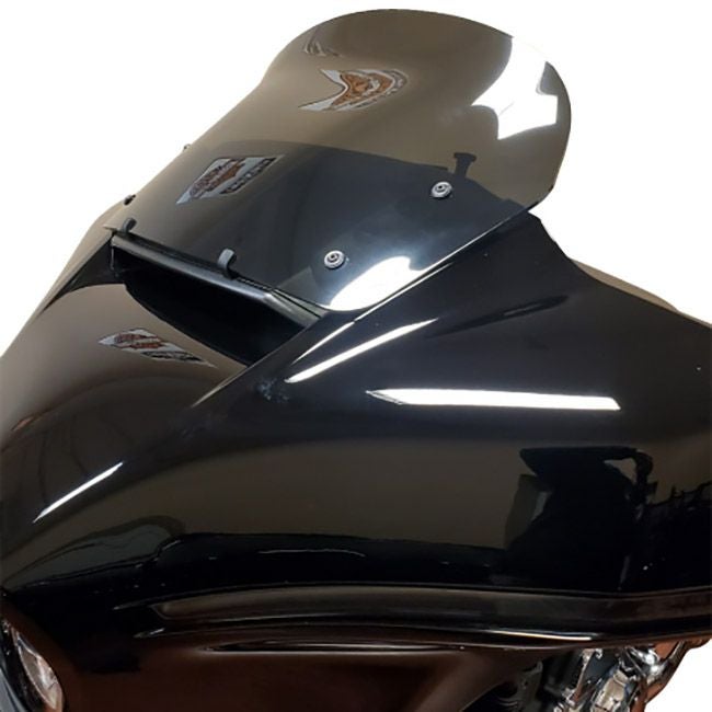  2024以降 ストリートグライド 12.5インチ ウィンドシールド (ダークスモーク)