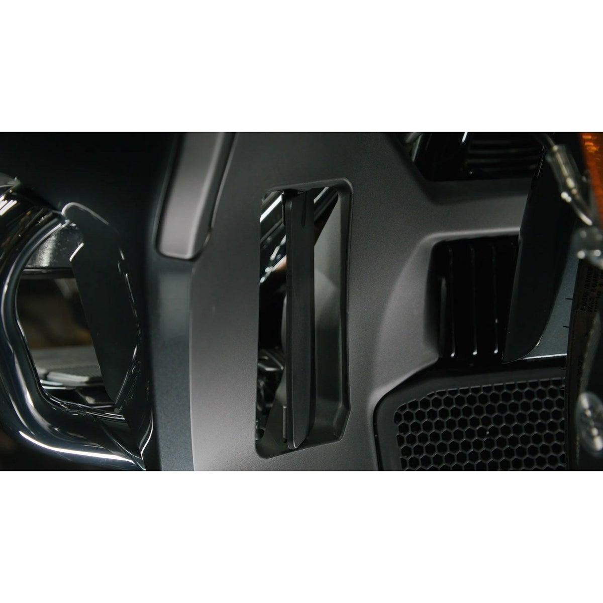 2024以降 ツーリング ロワーフェアリング (未塗装)2