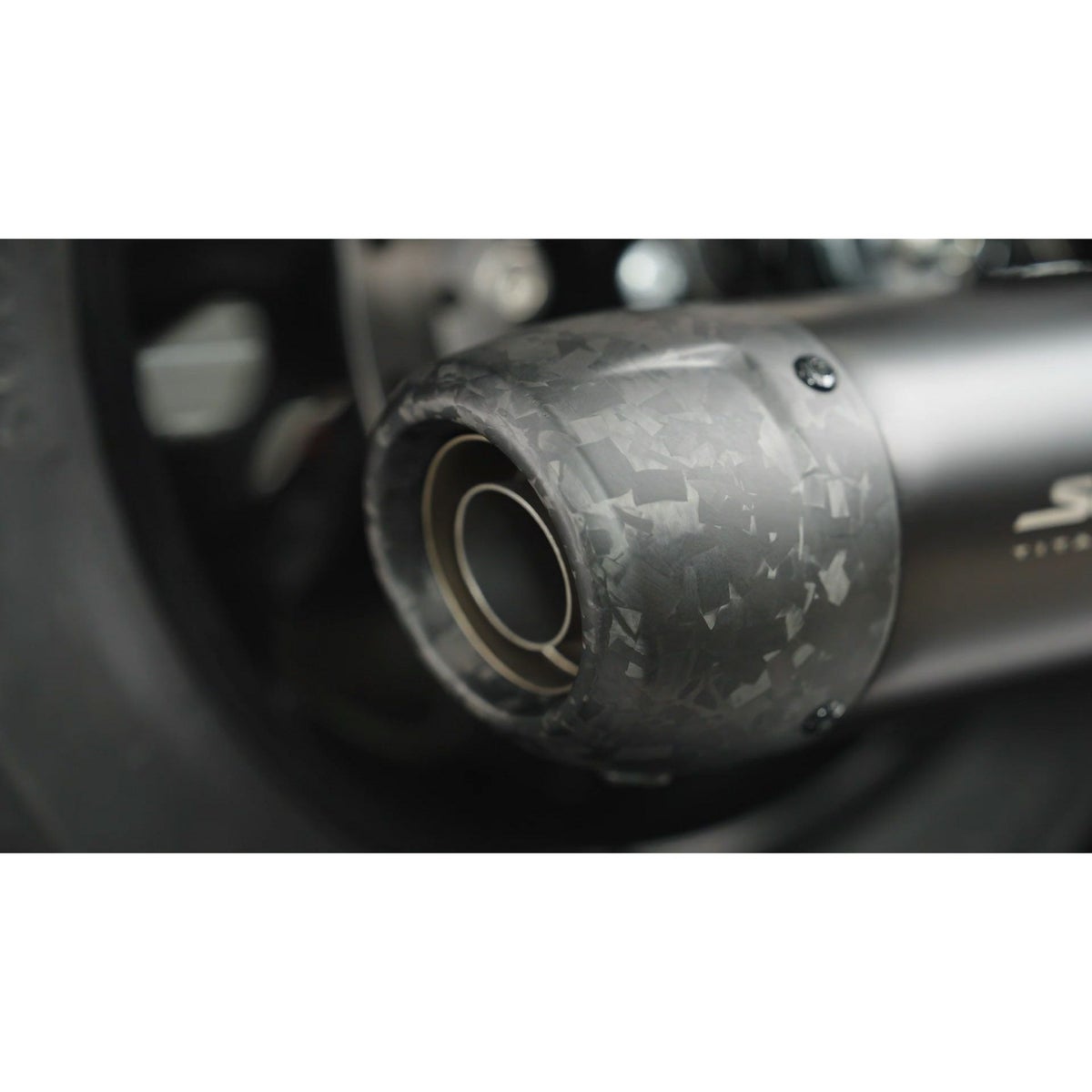 2025以降 ソフテイル スクリーミンイーグル エクストリームフロー・チタニウムスリップオンマフラー (ブラック)4