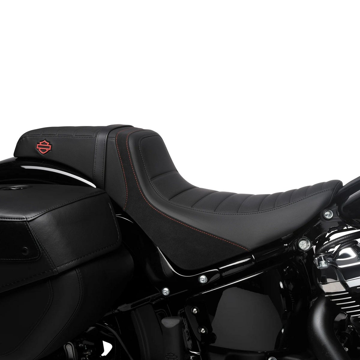 M8 ヘリテイジクラシック、ストリートボブ、スタンダード、デラックス、スリム スイッチバック ツーアップシート (レッドステッチ)