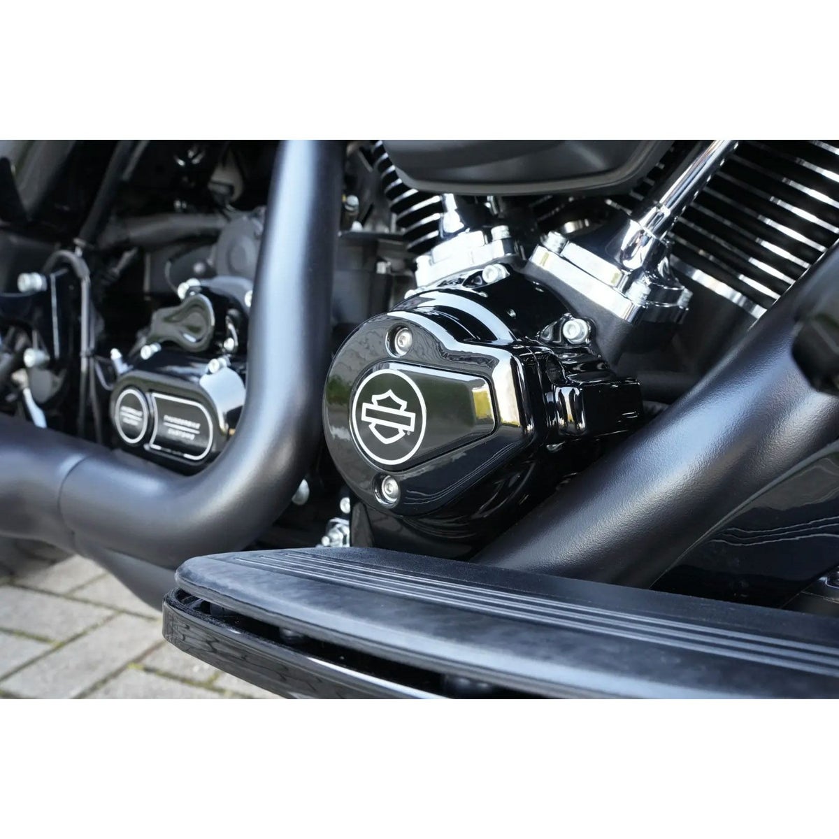 2024以降 ツーリング、2025以降 ソフテイル カムセンサーカバー (ブラック)3