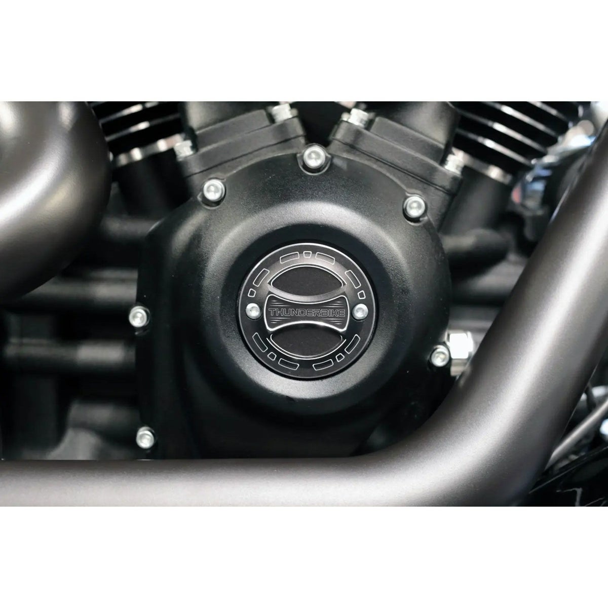 M8 ツーリング、ソフテイル、トライク トルク2.0デザイン TBロゴ入り タイマーカバー2