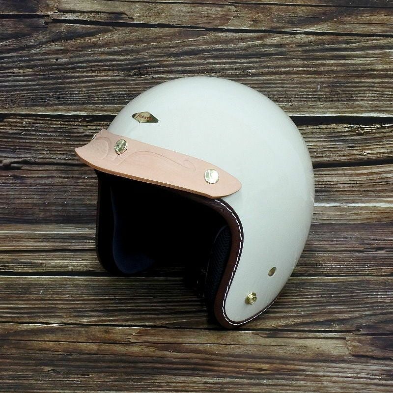 ACE エクストリームショート レザーバイザー オリジナルレザーカラー feture 3