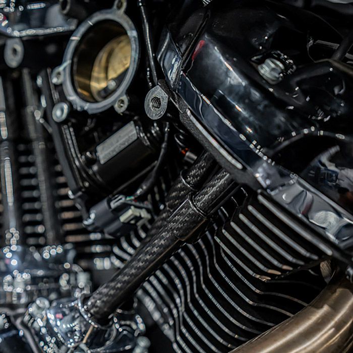 M8 ツーリング、ソフテイル、トライク カーボンプッシュロッドカバー