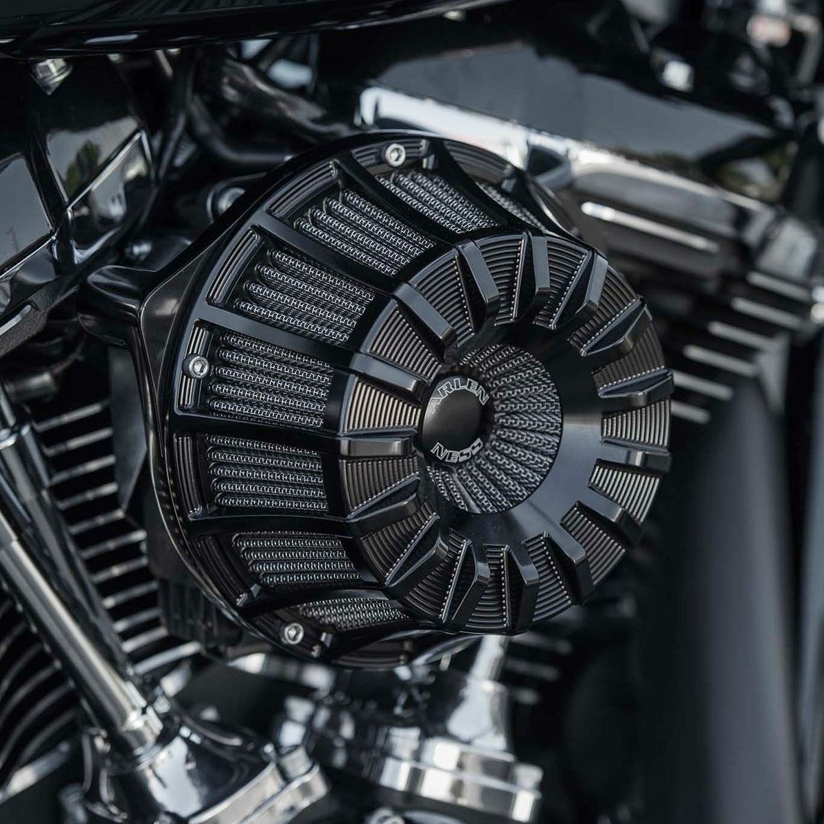 ArlenNess インバーテッド エアクリーナー|ハーレーパーツメーカー