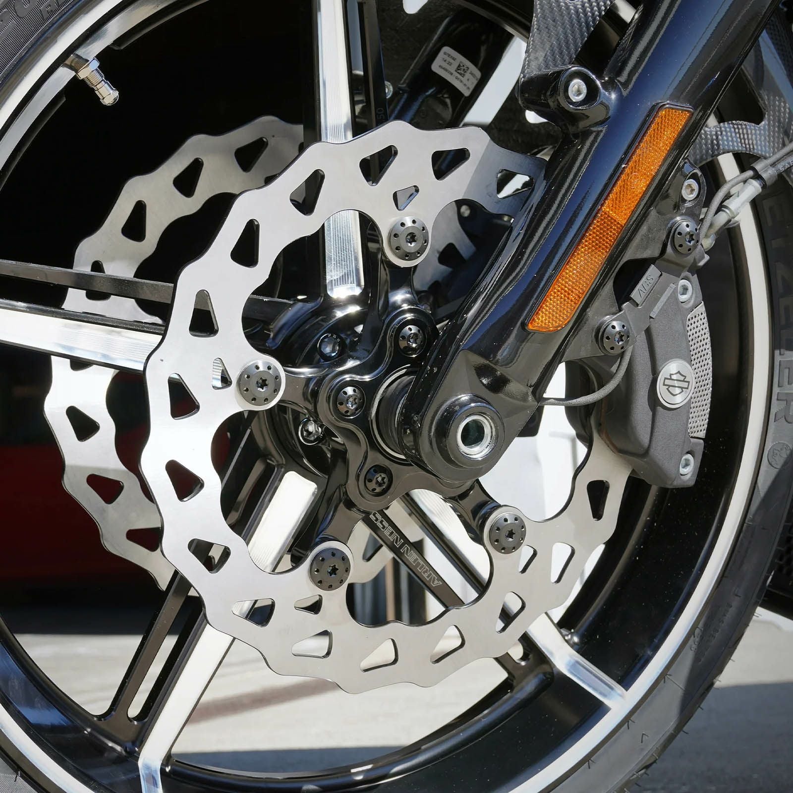 ハーレー、ツーリング用 ブレーキローター｜ハーレーカスタムパーツ専門店