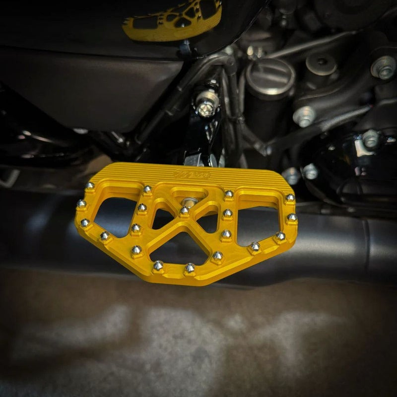 M8ソフテイル MXミニ パッセンジャー フロアボード (ゴールド)