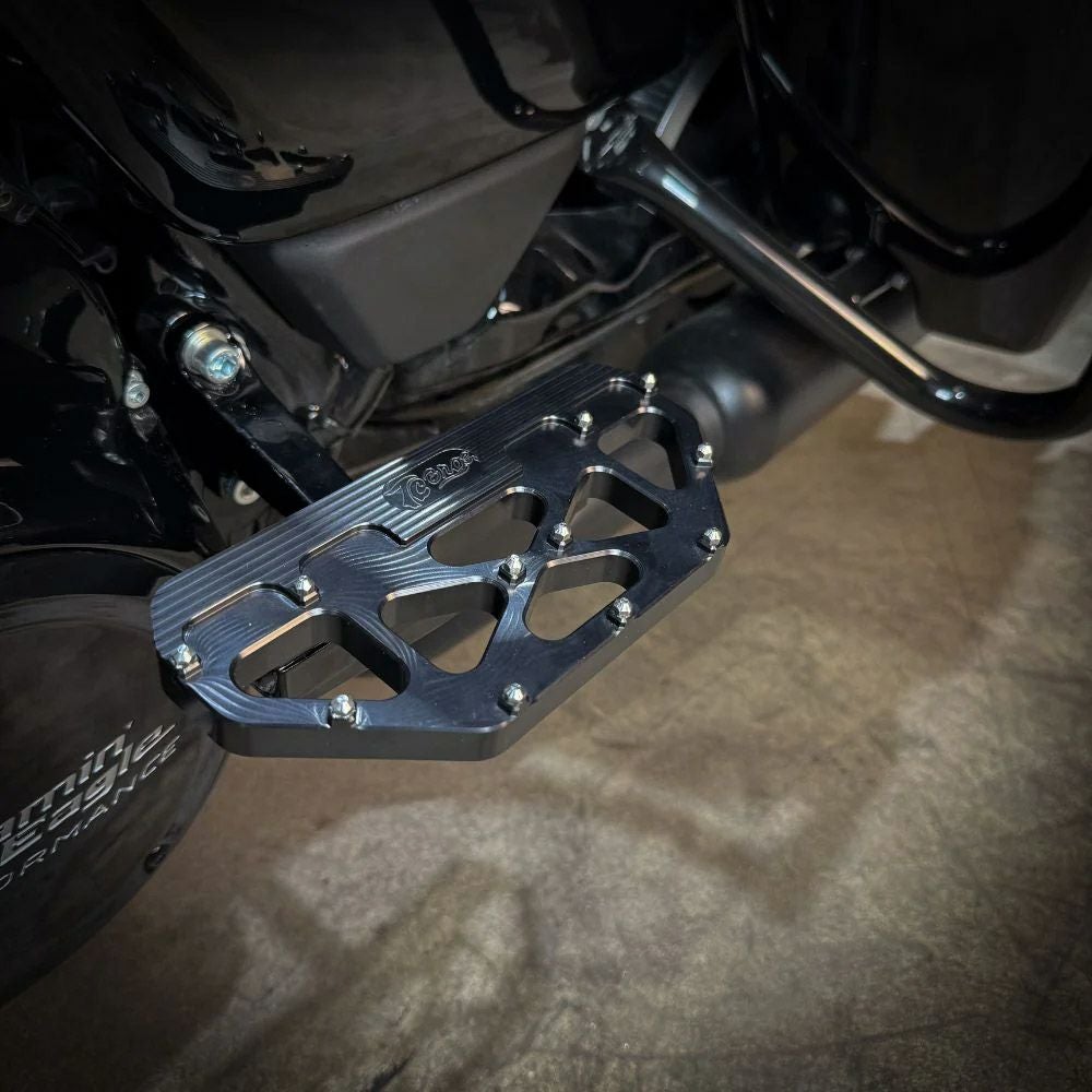 ハーレー ツーリング MX パッセンジャーフロアボード (ブラック)