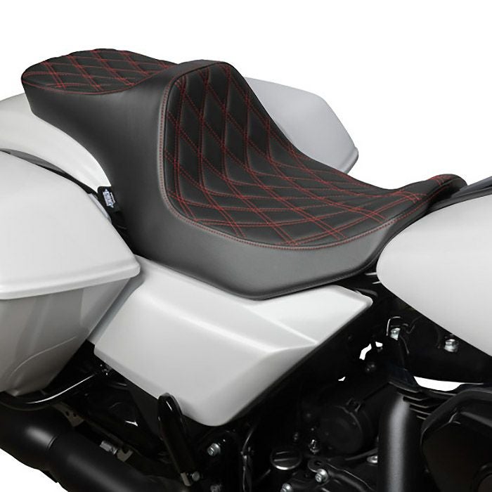 2024以降 ツーリング プレデター3 2UPシート (ダブルダイアモンド/レッド)