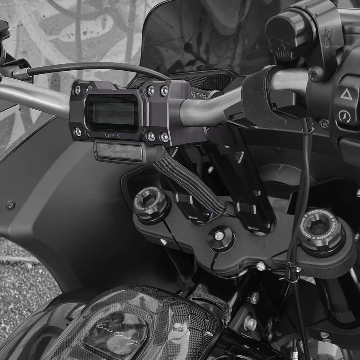 FXBB/S、FXLRST アジャスタブル ライザー 10インチ ブラック 1-1/8インチハンドル用 Vitys Design （ビティーズデザイン） 2