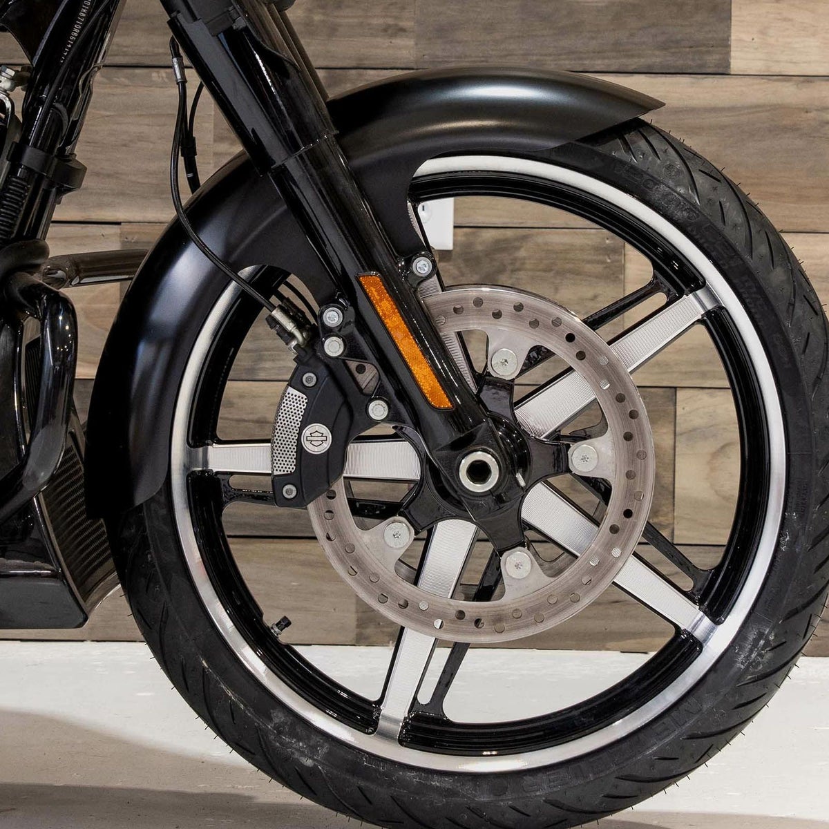 2023以降 CVOツーリング用 ヘンリー・スチール フロントフェンダー