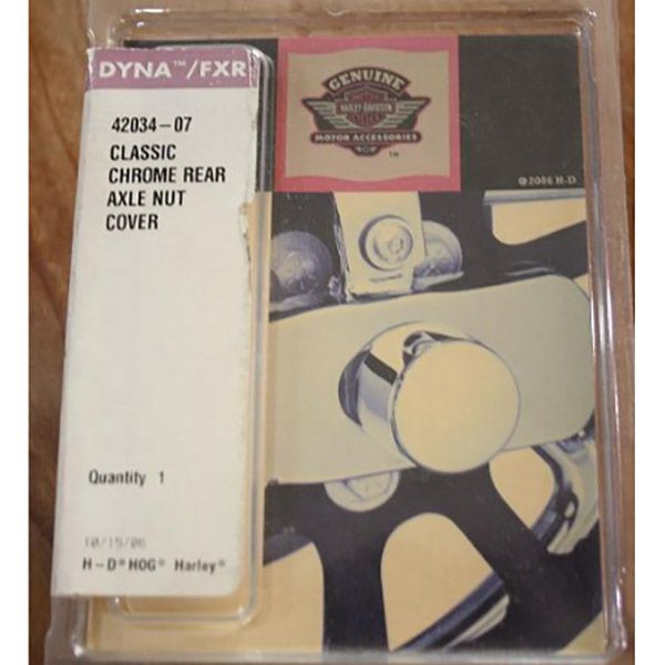 2006～2007 ダイナ クラシック・リアアクスルナット カバー (クローム)2