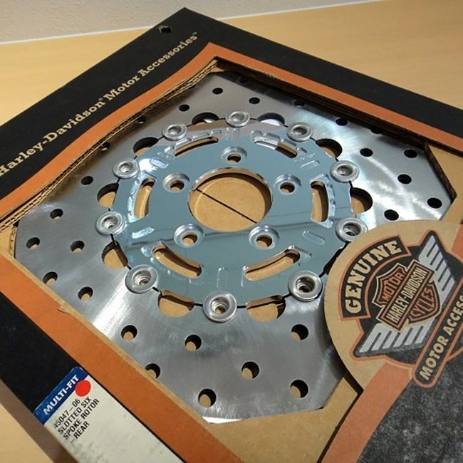  ソフテイル、ダイナ、スポーツスター、ツーリング 11.5インチ リア フローティング・ブレーキローター (クローム)1