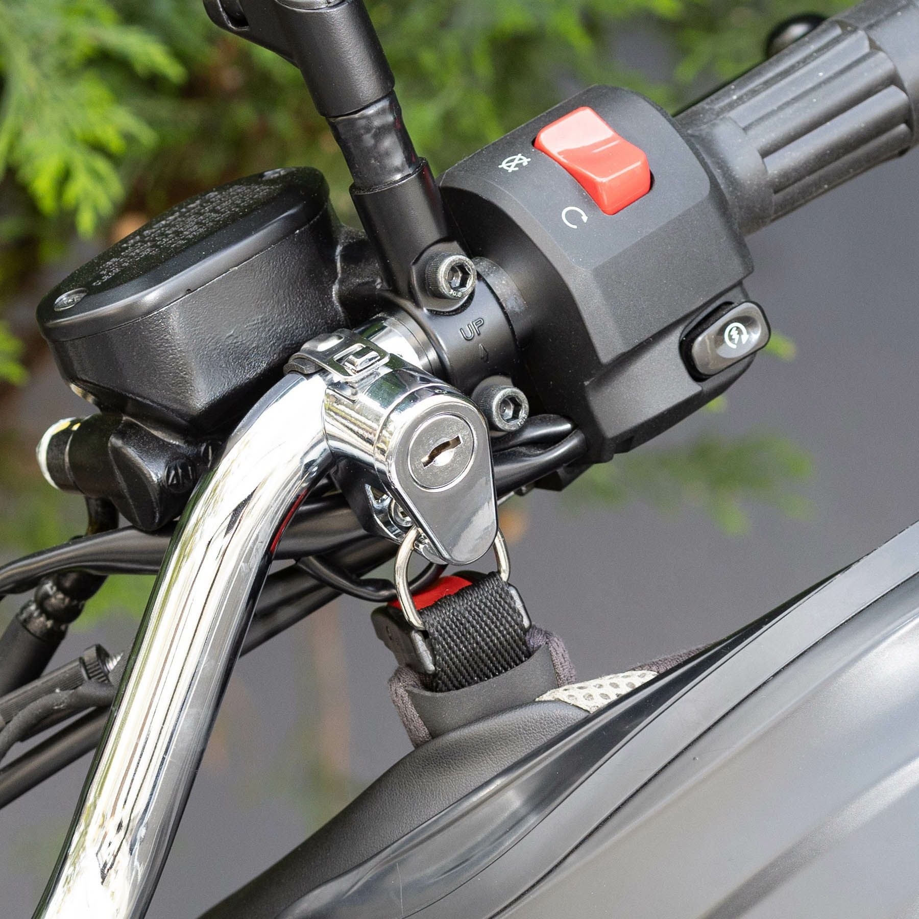 ネクストレベル ハンドルバー パーチクランプ ヘルメットロック