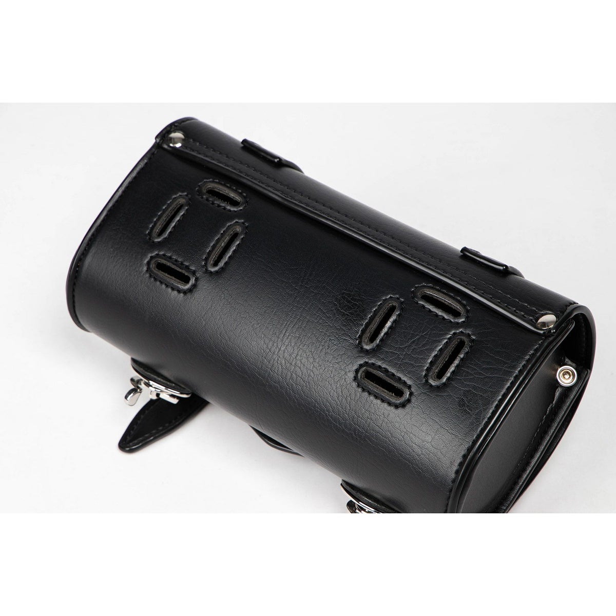 デグナー DTB-3 シンセティックレザー オーバル・ツールバッグ 1.5L (ブラック)2