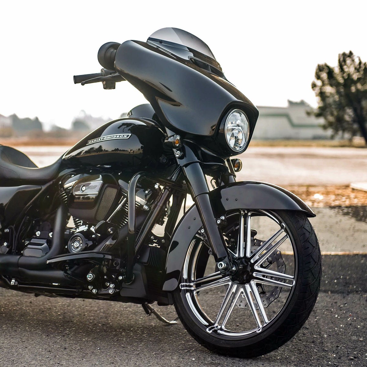 アレンネス 7バルブ 鍛造アルミホイール 21x3.5 (ブラック)3