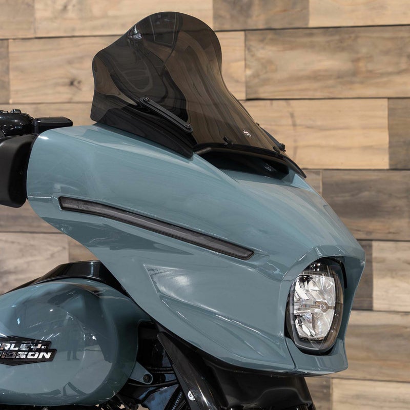 2024以降 ストリートグライド/ウルトラ フレア・ウィンドシールド 12インチ (ダークスモーク)