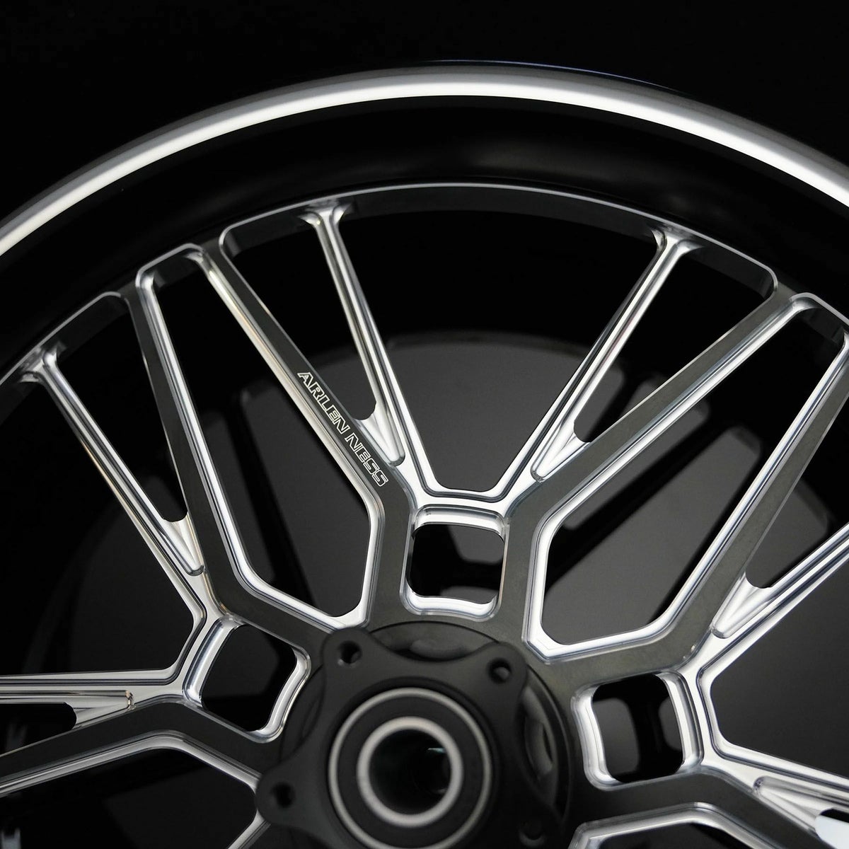アレンネス スプリットスポーク 鍛造アルミホイール 21x3.5 (コントラストカラー)1