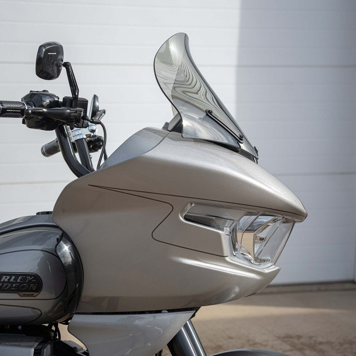 クロックワークス PROツーリング・15インチ・フレアウィンドシールド (ライトスモーク)4