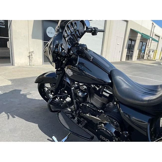 ツーリング、FLソフテイル ワッフル・19インチ フットボード (ブラック)2